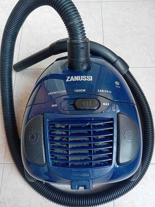 Прахосмукачка Zanussi