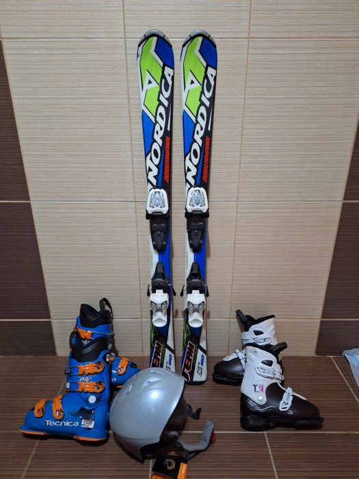 Schiuri copii 110cm  Nordica-clapari schi, casca bete ,set schi