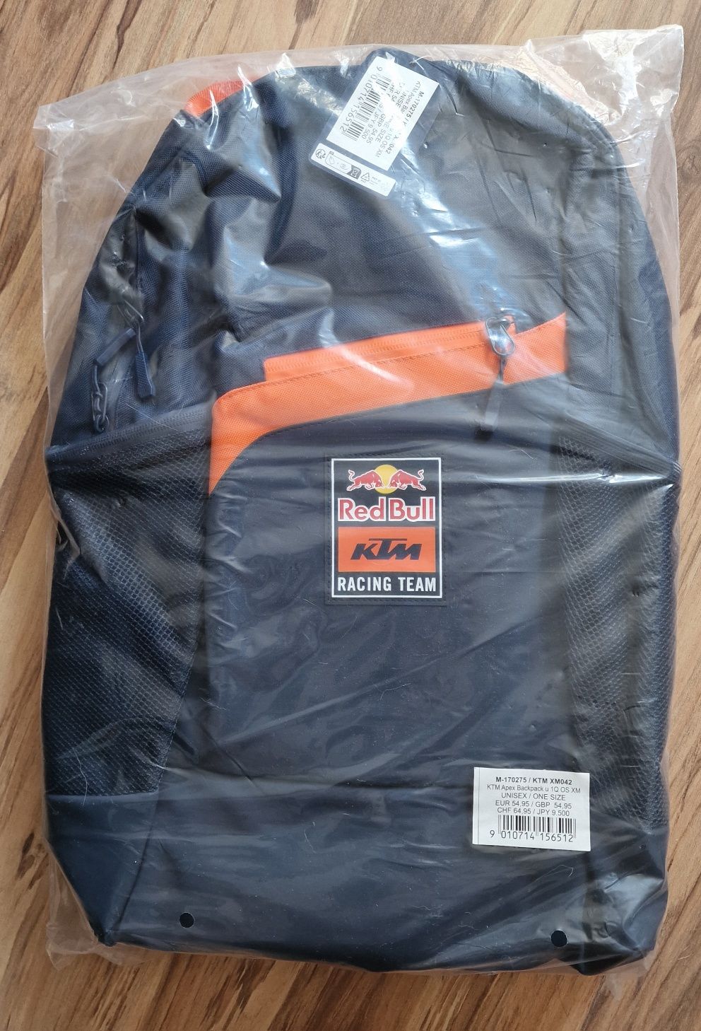 Раница Red Bull KTM 46 x 30 x 15 cm, 70лв.