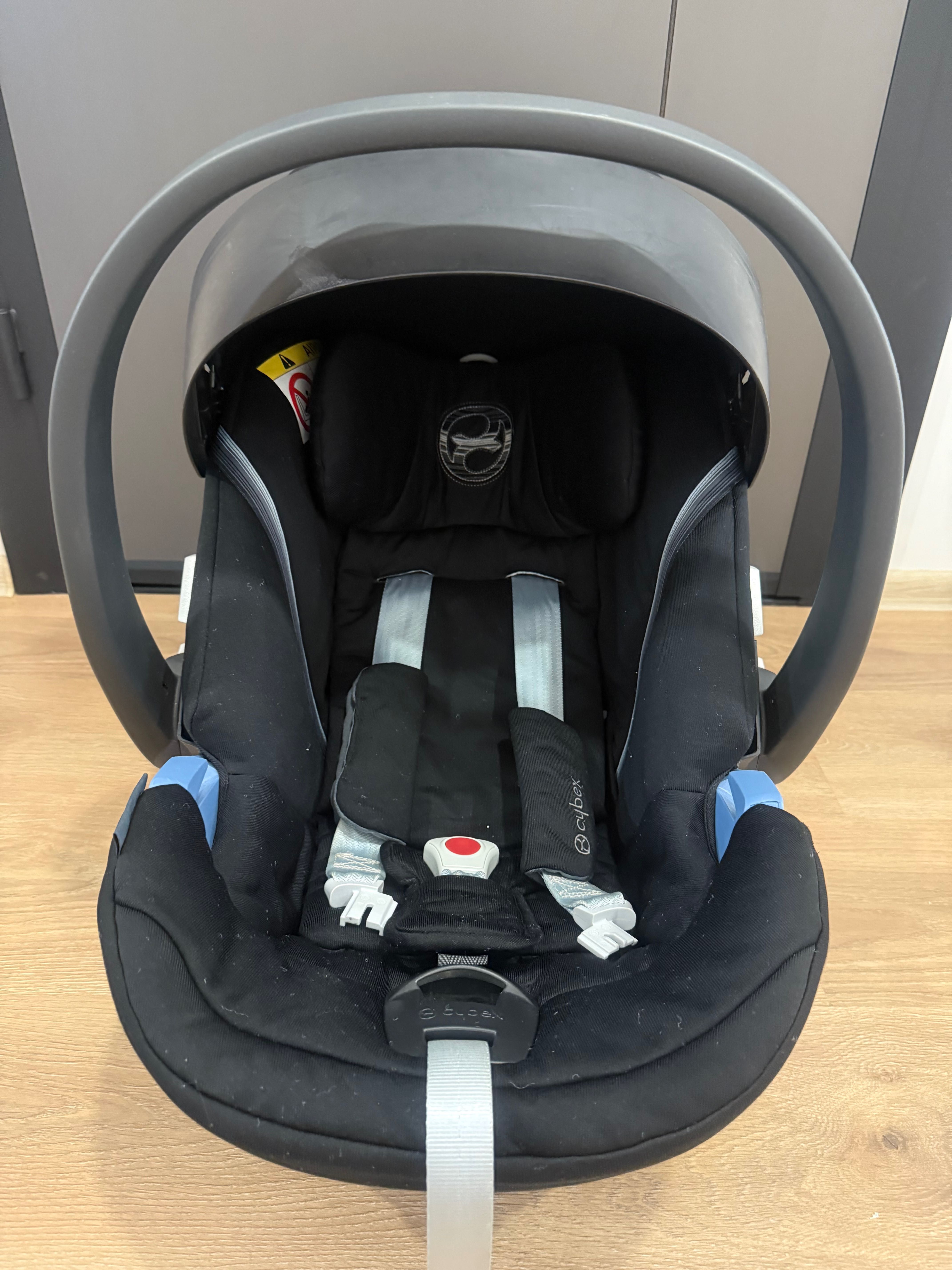 Бебешка кошница Cybex Aton 5 - Deep black + база Cybex Aton Base 2-Fix