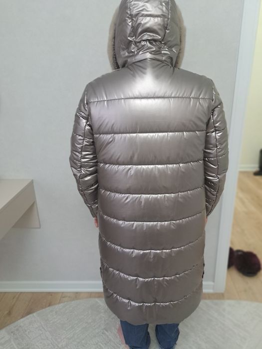 Продам новый пуховик