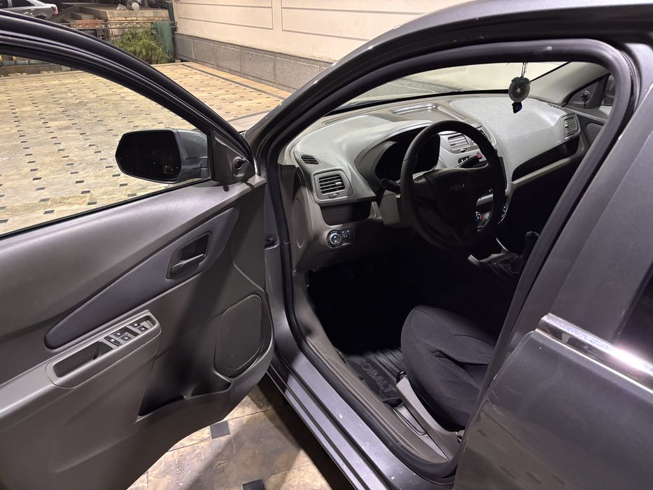 Kobalt mexanika ideal xolatda