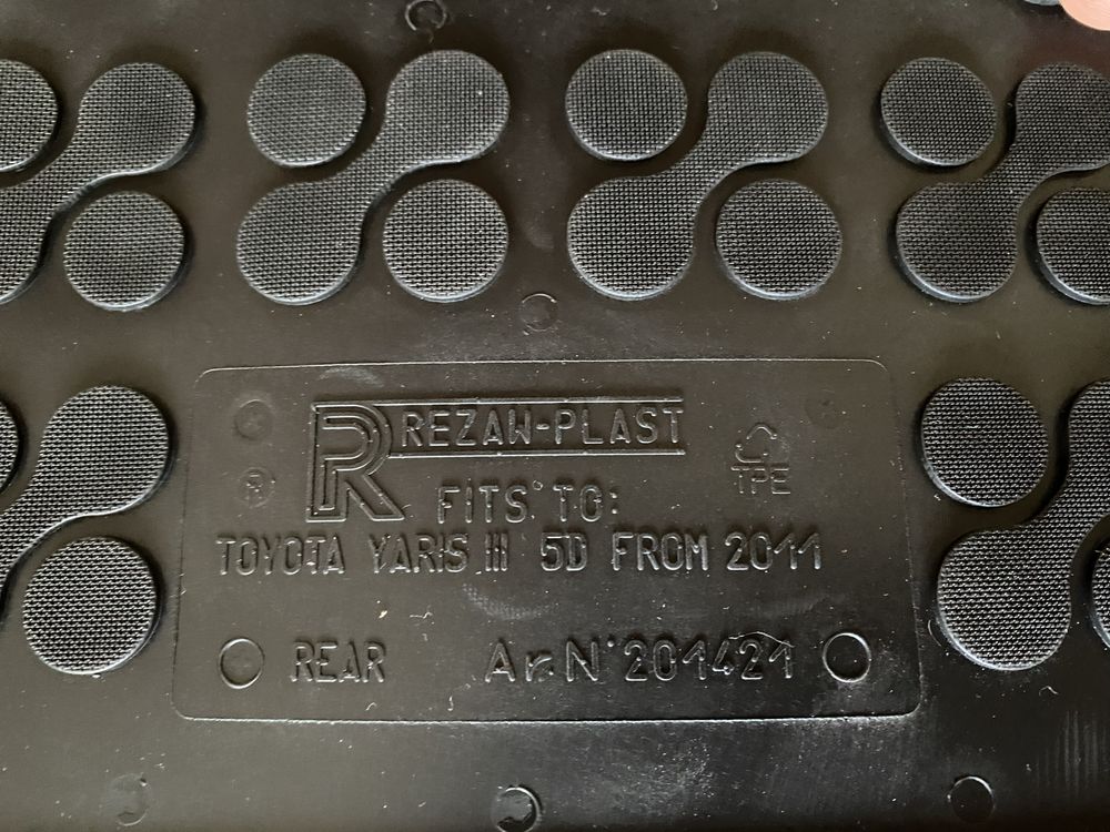 Задна стелка Rezaw- Plast за Toyota Yaris III 2011-2019