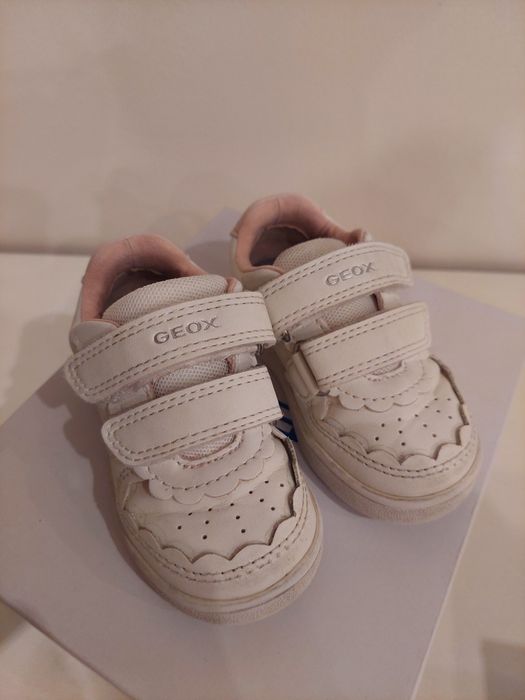 Обувки Geox 20 номер