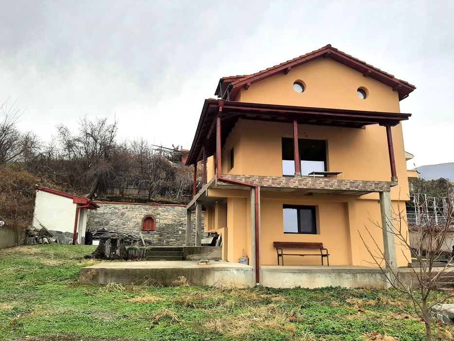 Продава се Къща в с. Извор, Област Пловдив - 165 кв.м за 848 €/кв.м - Снимка #1