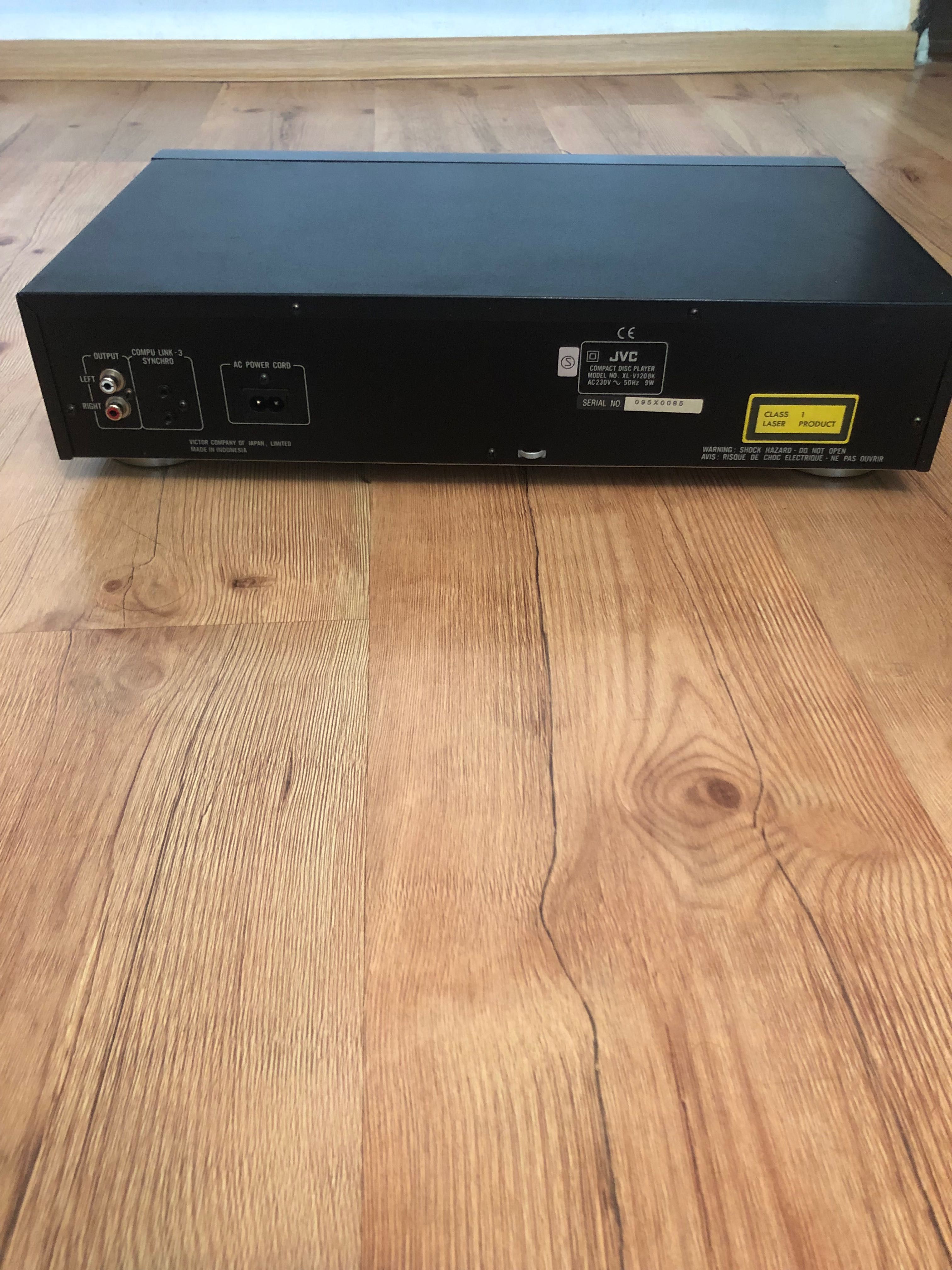 Работещ CD player JVC
