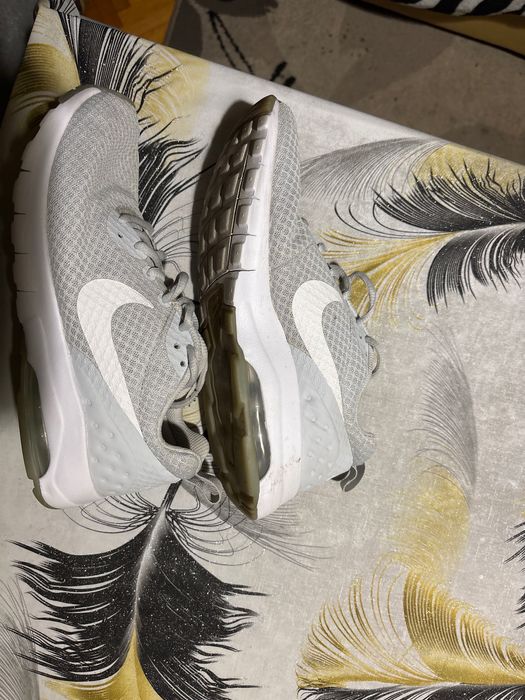 Nike Air 41-ви номер