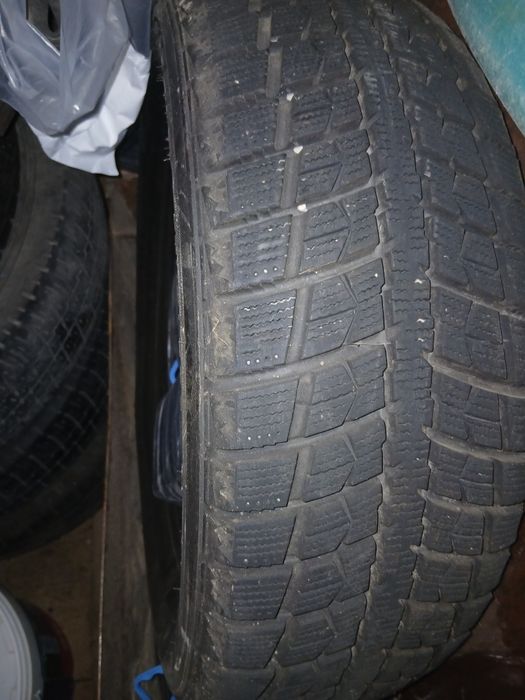 Покрышки  зимние