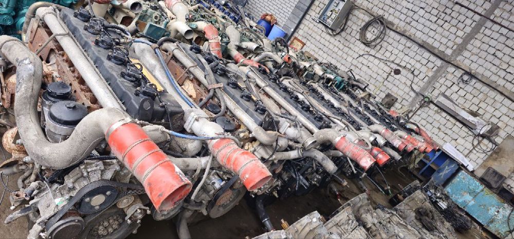 Dizel va gaz matorlar sotiladi zf karopkalarimiz ham bo