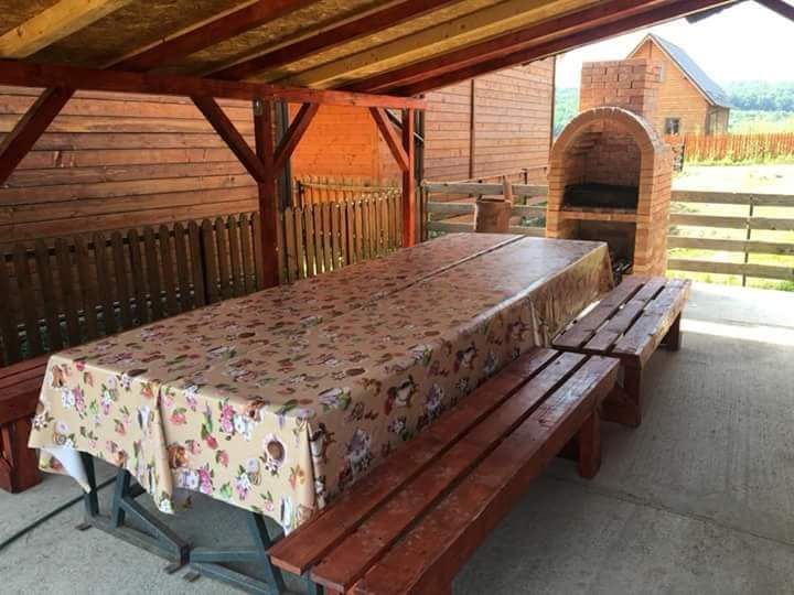 Cabana Tudor Băile Figa Libera de Revelion