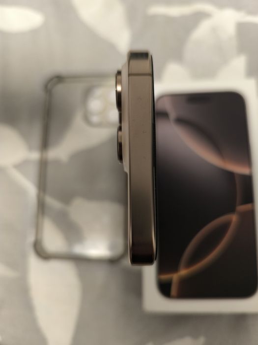 Vând s-au schimb iPhone 16 Pro Max 5G Desert Titanium 512GB