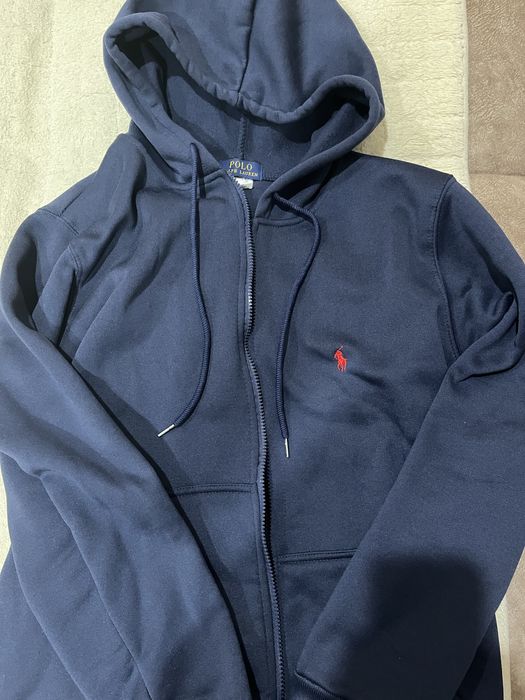 Продам зипку поло