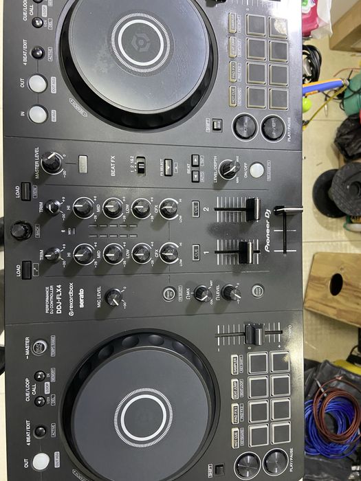 Dj Controller FLX-4