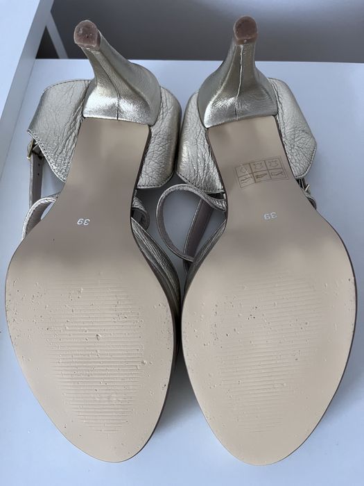 Sandale elegante cu toc, aurii Vanilla nr 39