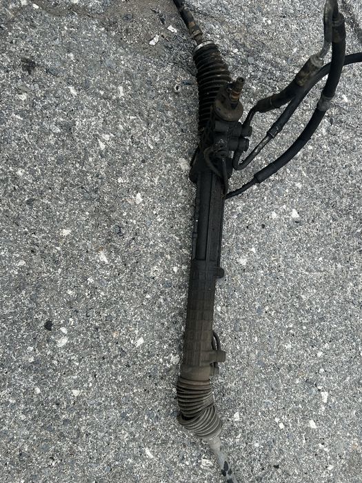 Бмв е39 части рейка амортисьори и др.