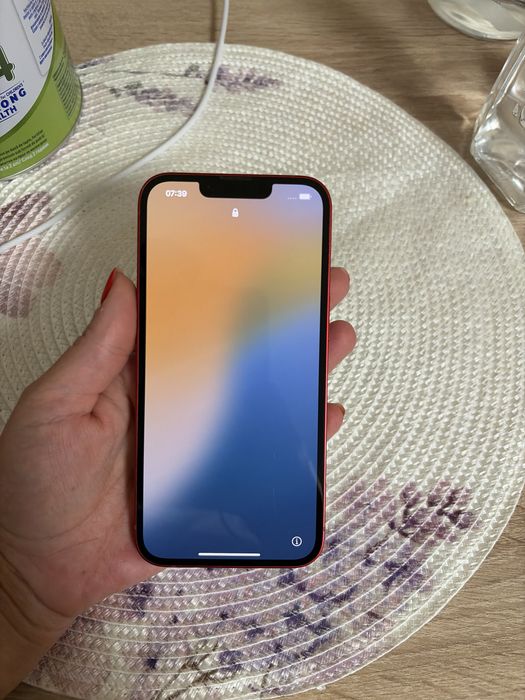Iphone 13 rosu 256 g