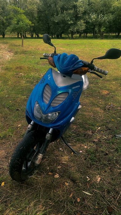 Yamaha aerox 49cc