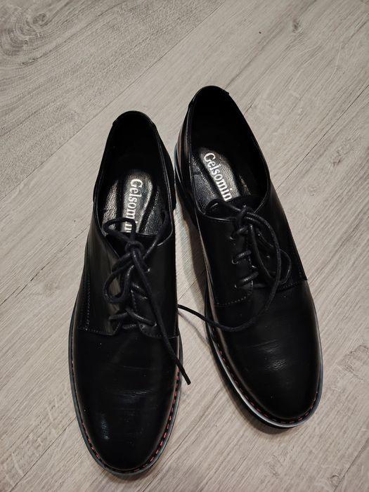 Туфли новые кожаные размер 39