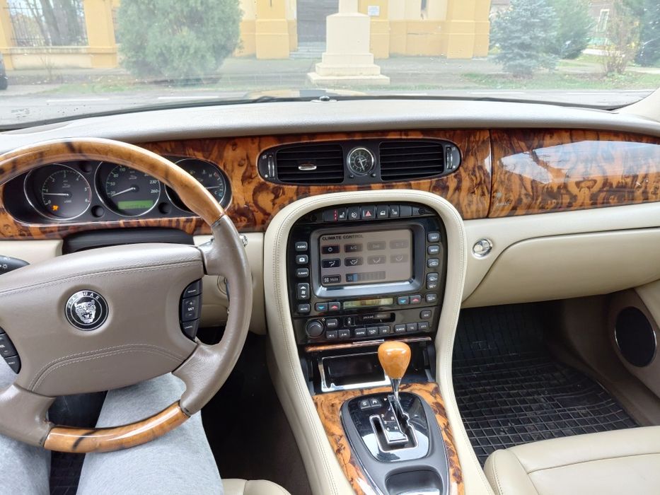 Jaguar XJ 2.7 Diesel • 2006