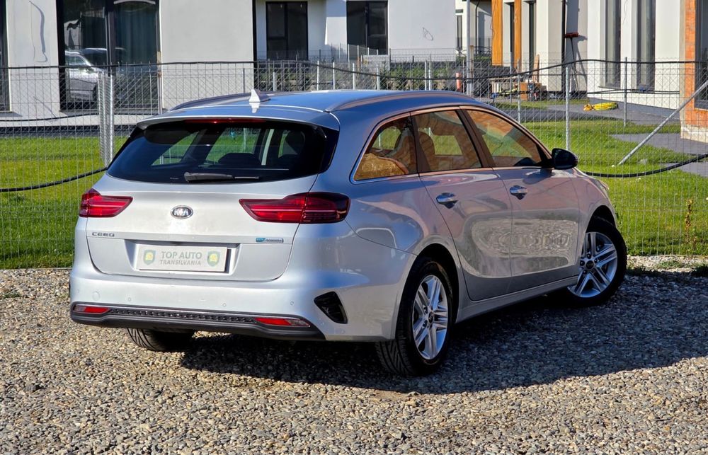 Kia Ceed //Rate//