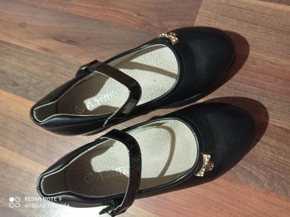 Туфли для девочки школьные 31 р-р