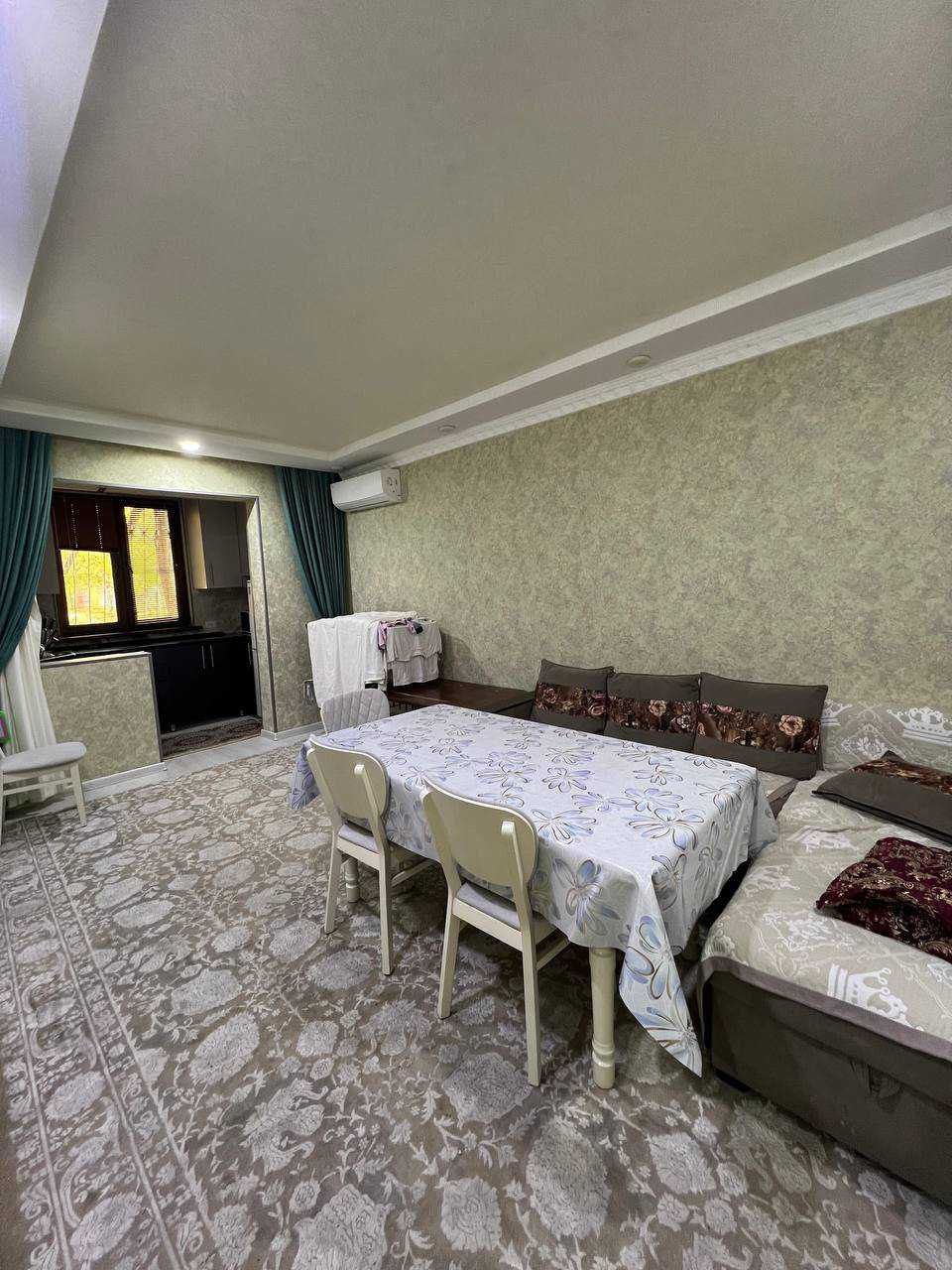 Метро Хамза,Новза 2/1/4. 2-6. Срочно продается квартира