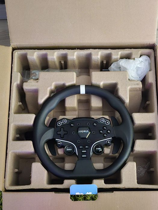 Moza R3 Bundle в идеальном состоянии