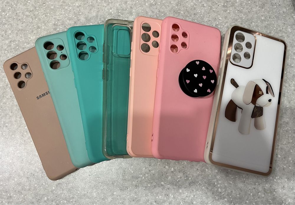 Продам чехлы на Samsung A32 за 1000 (7штук)