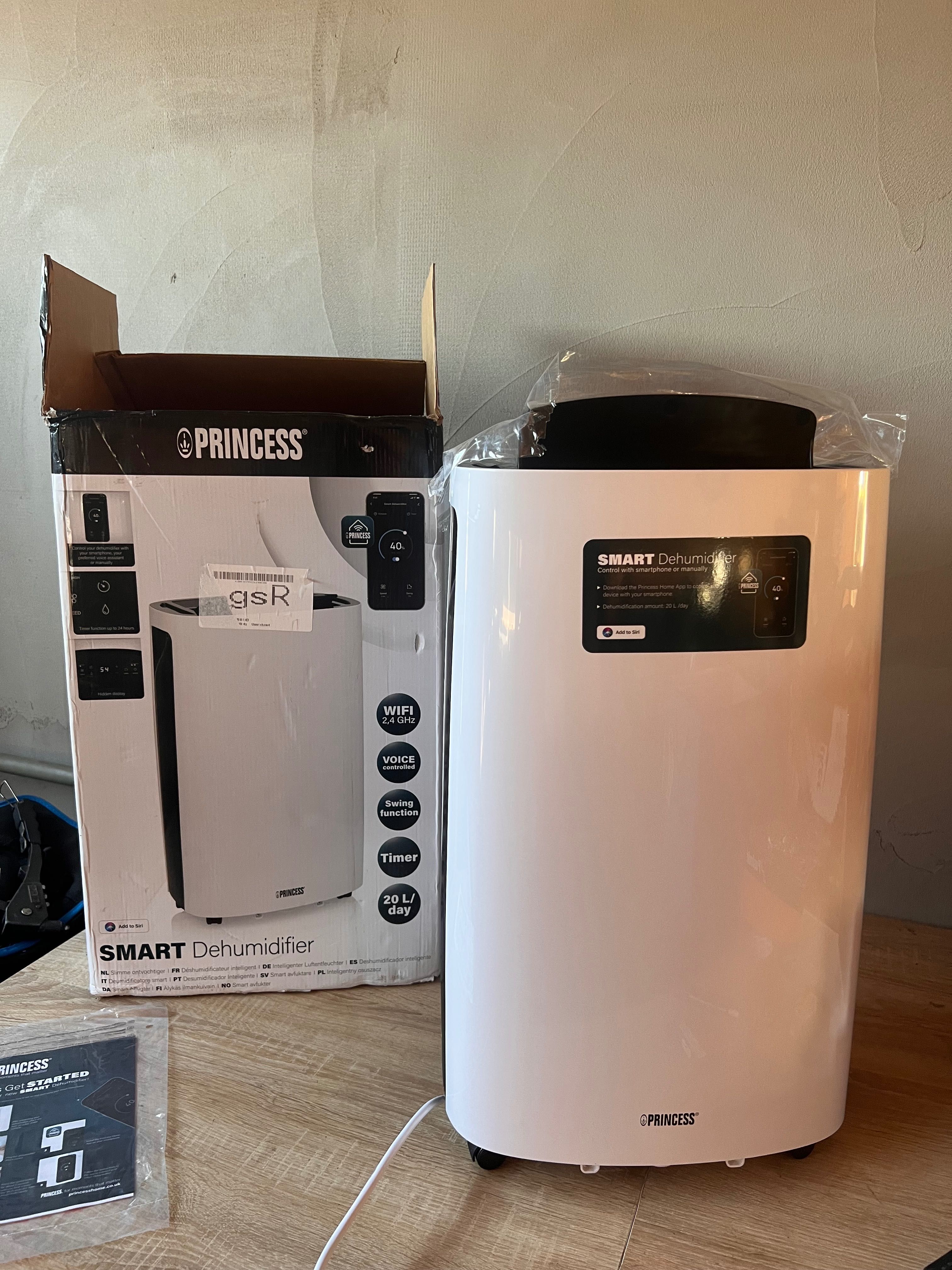 НОВ Smart 20L Влагоабсорбатор Princess