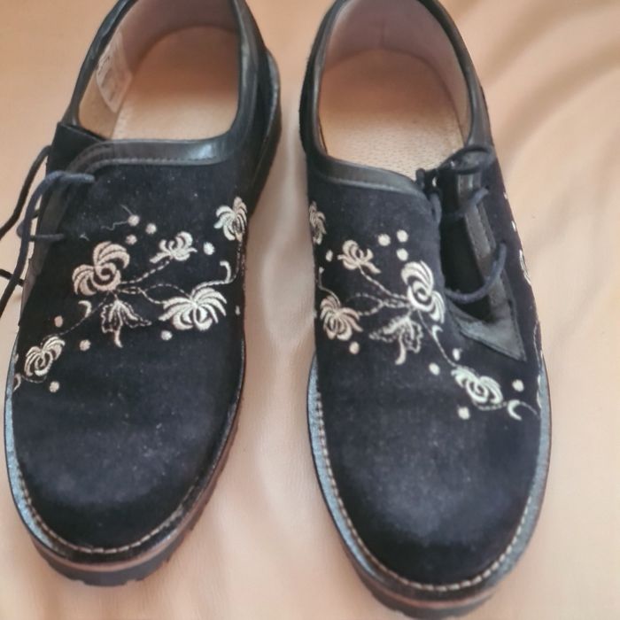 Pantofi superbi din piele