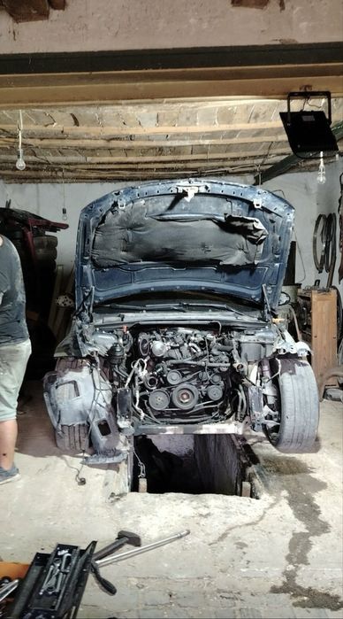 Бмв е91 320д 163к.с. на части