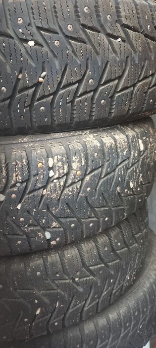 Продам 4шиповнный мягкая хороший ризина диском Сайлун 13