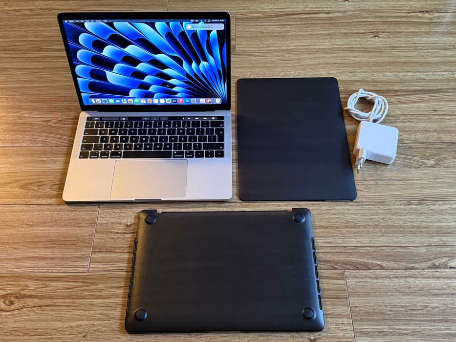 MacBook Pro 13 2018 4TB3`Core i5-8259U/16GB RAM/512GB SSD/Бат 8ч
