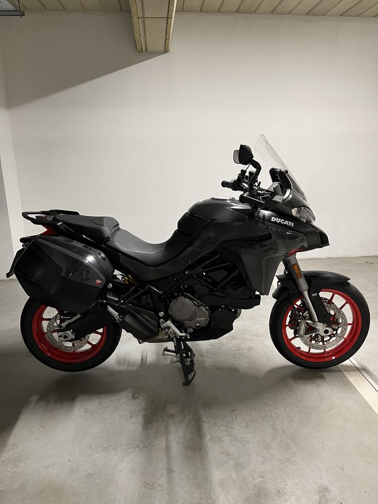 Ducati Multistrada V2S