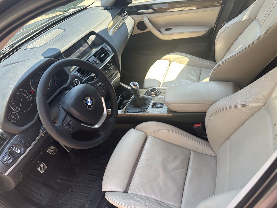 BMW X3 F25 184cp • 4x4 • Trapă Panoramă • Navi Mare • stare excelentă