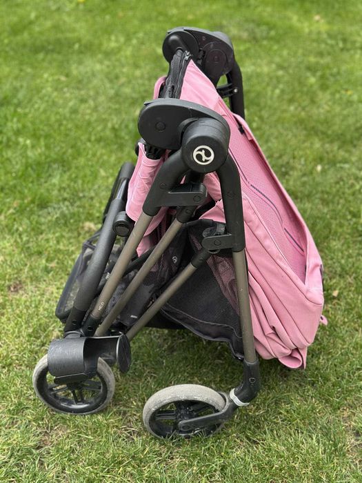 Cybex Melio - лятна количка