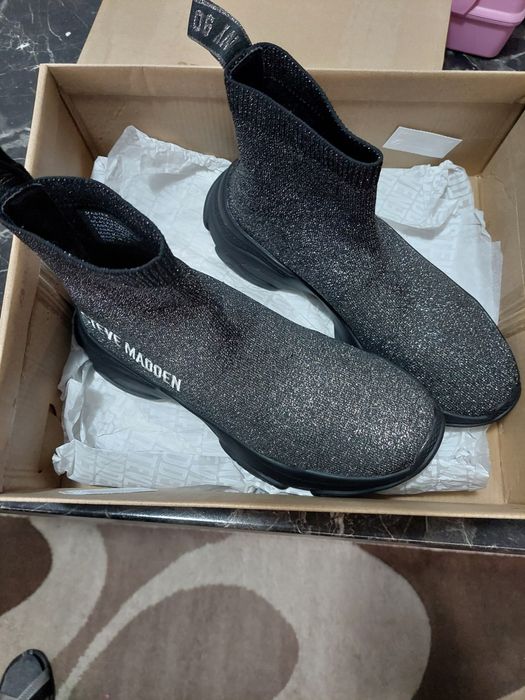 Vând ghete Steve Madden nr 38