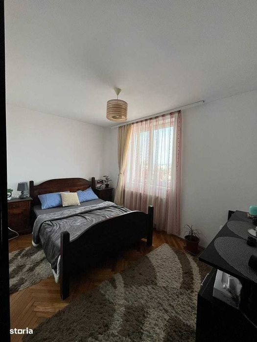Apartament 3 camere, Dambu Pietros