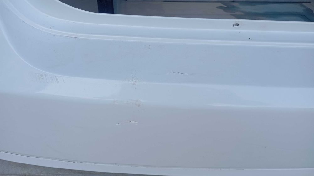 Lacetti Gentra orqa bumperi (biroz qirilgan)