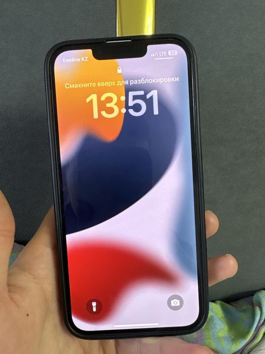 Продам iphone 13
