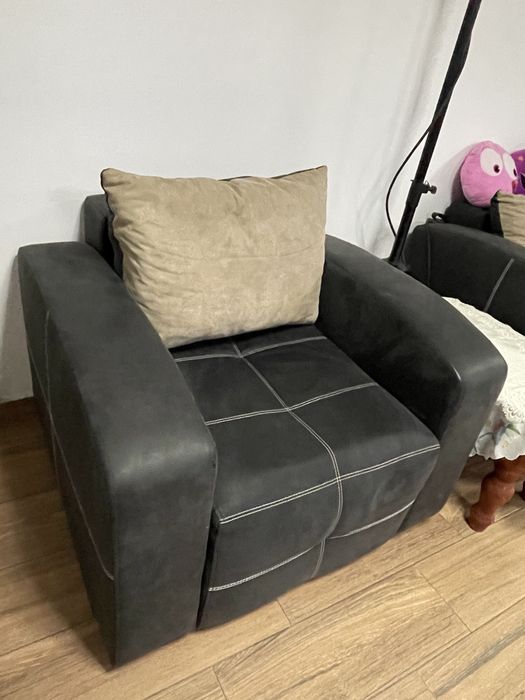 Vand canapea extensibila cu 2 fotolii