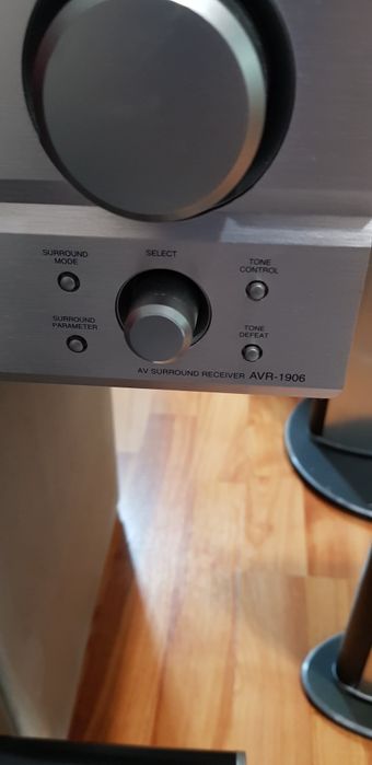 Vand/schimb surround receiver denon model avr-1906 plus sistem 5.0 qua