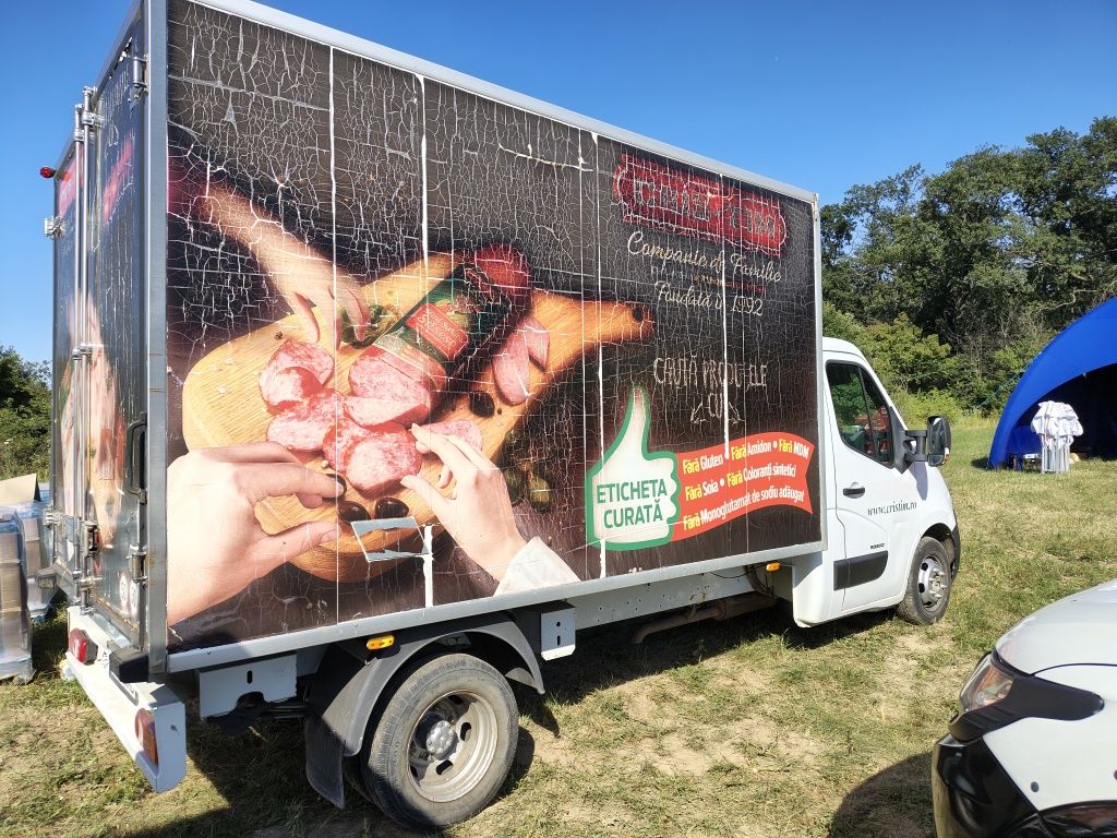 Transport frigorific refrigerare/congelare,catering