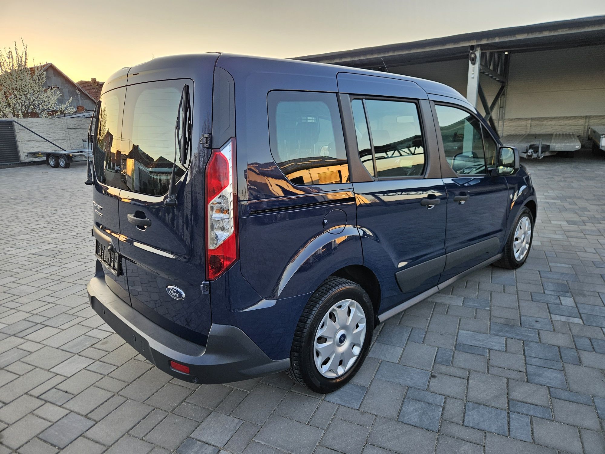 Ford transit connect 1,5 tdci,120 cp,euro6,model 2017