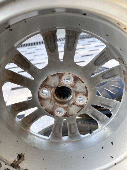 Cobalt GM Korea orginal. Balon Juny 205/65R15