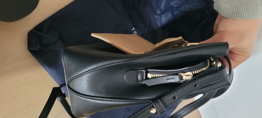 Geanta		Tommy Hilfiger
Tommy Hilfiger
Tommy Hilfiger - Poseta
SS20-TOD