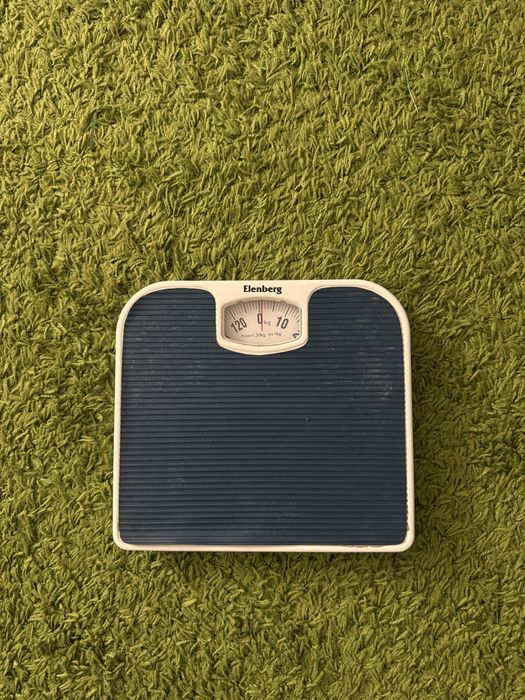 Весы компактные 1000тг