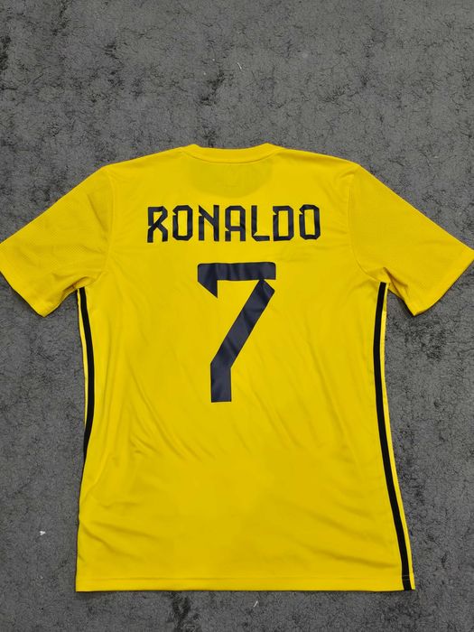 Фланелка на Левски