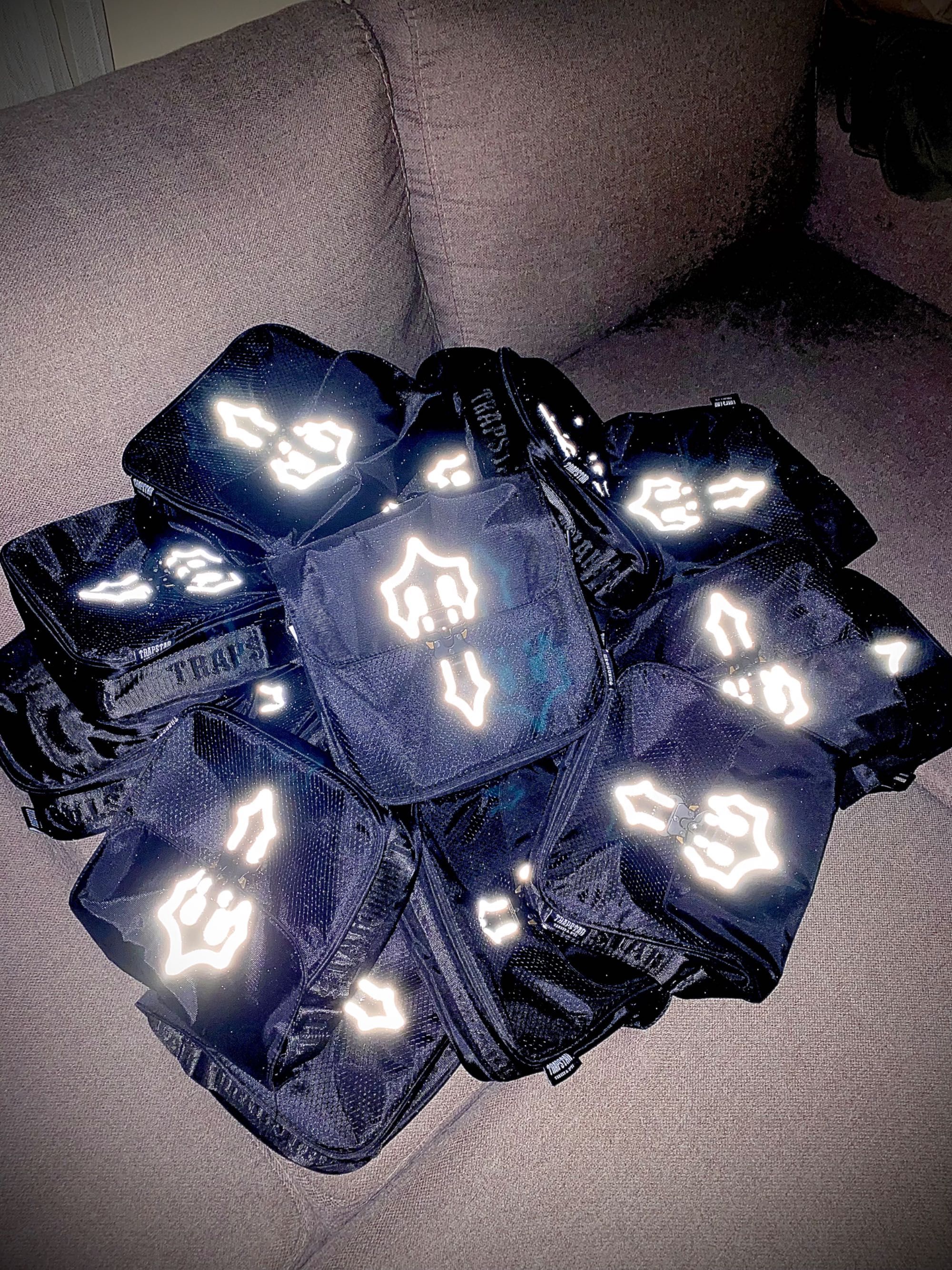 49 ЛЕВА Trapstar bag