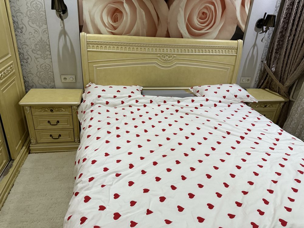 Spalniy kamplekt sotiladi